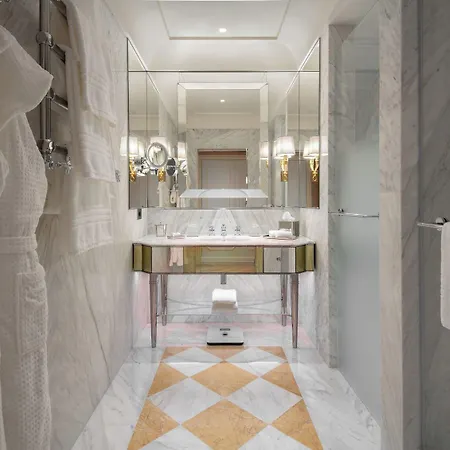 Hotel Danieli, Venezia, A Four Seasons 5*
