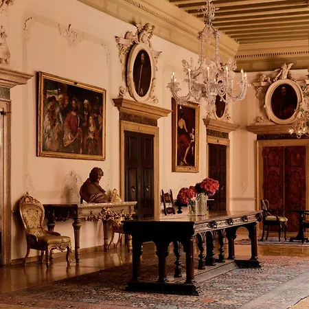 Hotel Danieli, Venezia, A Four Seasons