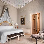 Danieli, A Four Seasons Hotel, 酒店 5*